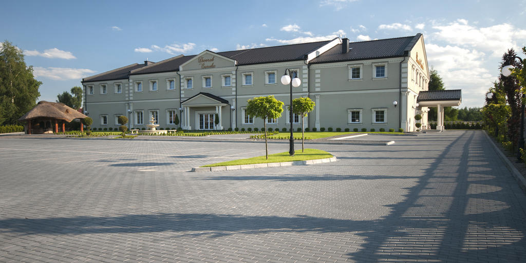 Dworek Eureka Czechowice-Dziedzice Ngoại thất bức ảnh
